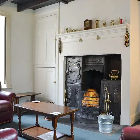 Gilmore House Villa Alston Buitenkant foto