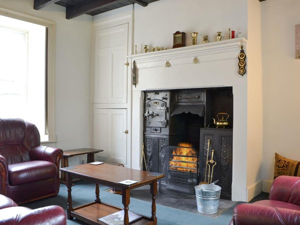 Holiday home Gilmore House